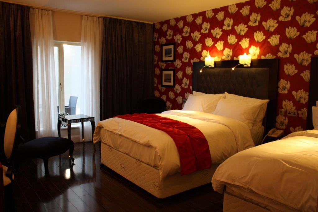 The Talbot Hotel Belmullet Habitación foto