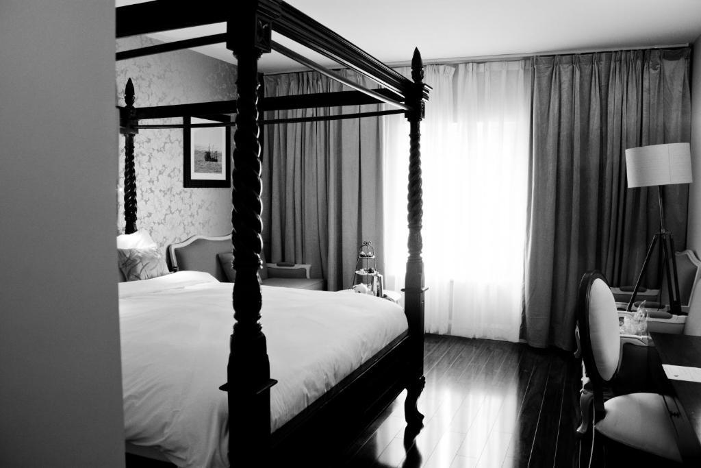 The Talbot Hotel Belmullet Habitación foto